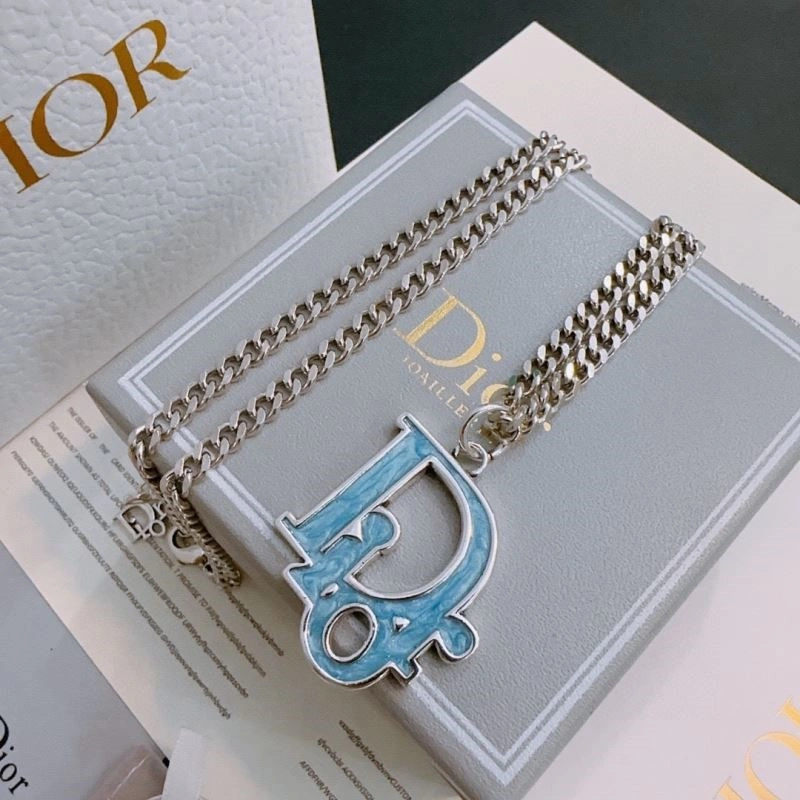 Stretchable Christian Dior Necklaces 234063