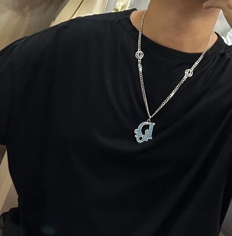 Stretchable Christian Dior Necklaces 234063