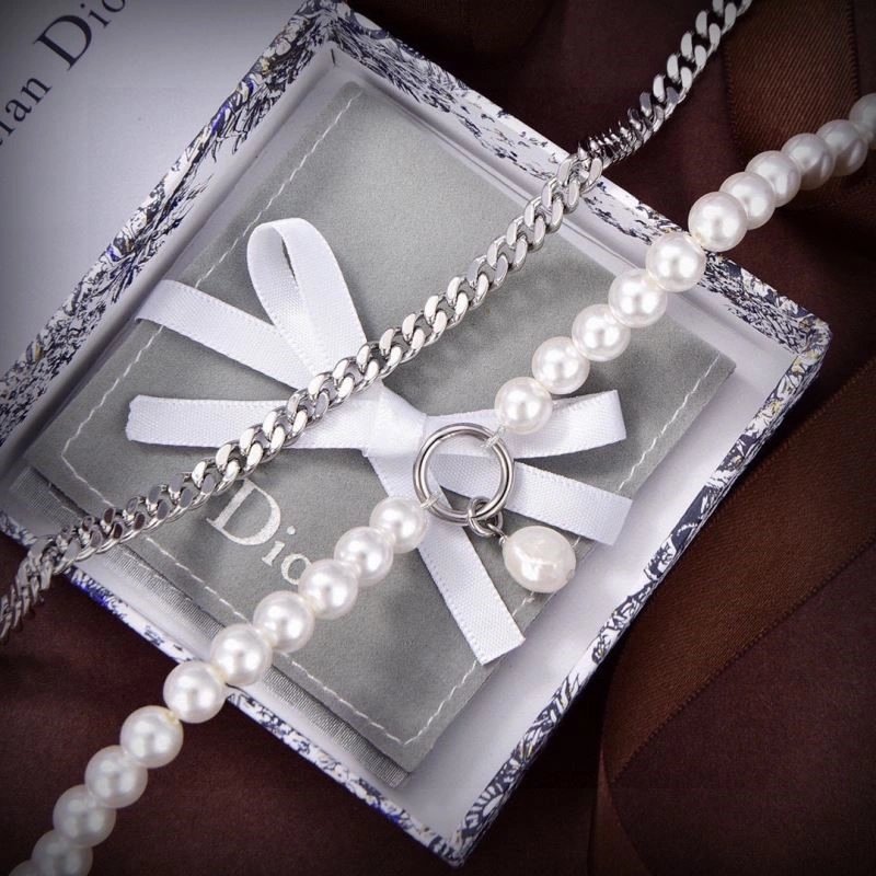 Fashionable Christian Dior Necklaces 234054