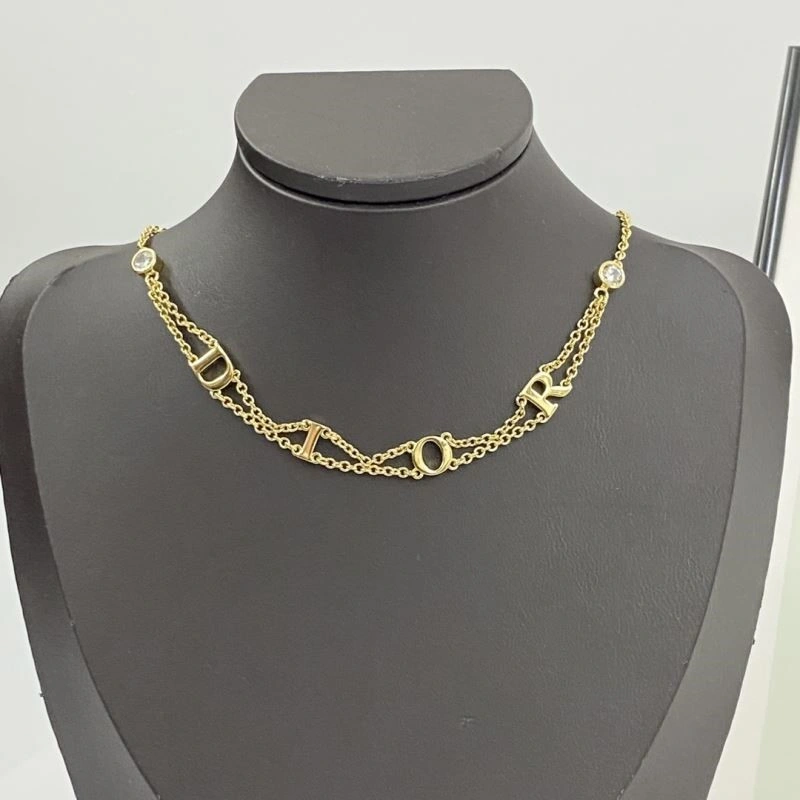 Christian Dior Necklaces Versatile 233809