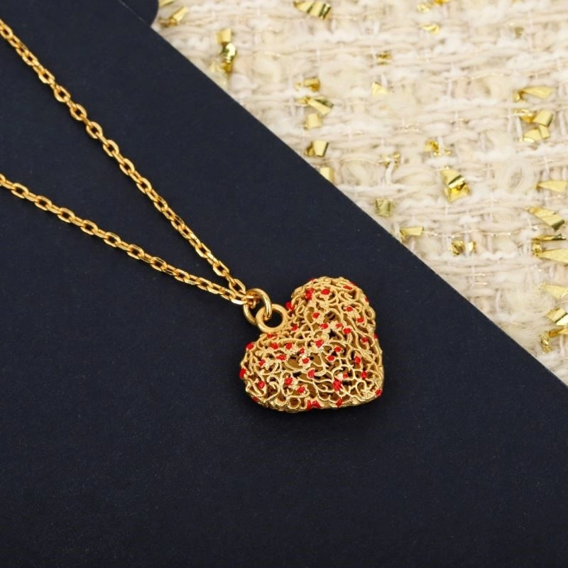 Refined Christian Dior Necklaces 233819