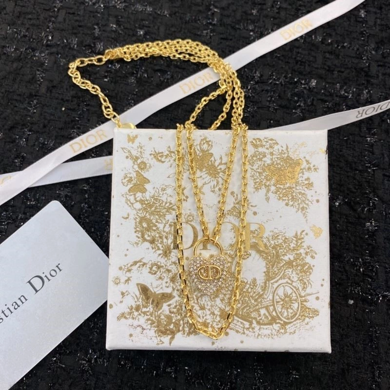 SmoothTexture Christian Dior Necklaces 233794