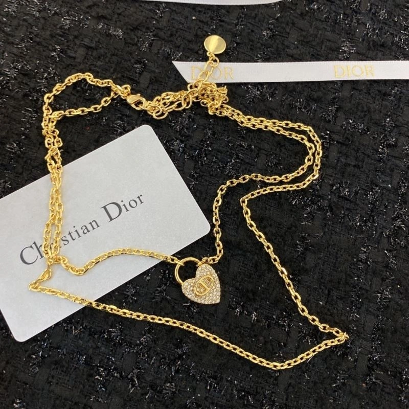 SmoothTexture Christian Dior Necklaces 233794