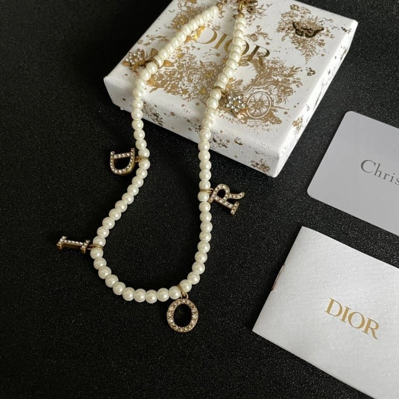 Stretchable Christian Dior Necklaces 233791