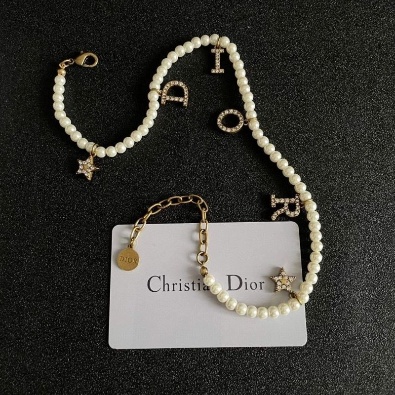 Stretchable Christian Dior Necklaces 233791