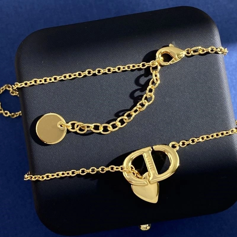 ModernLook Christian Dior Necklaces 233786