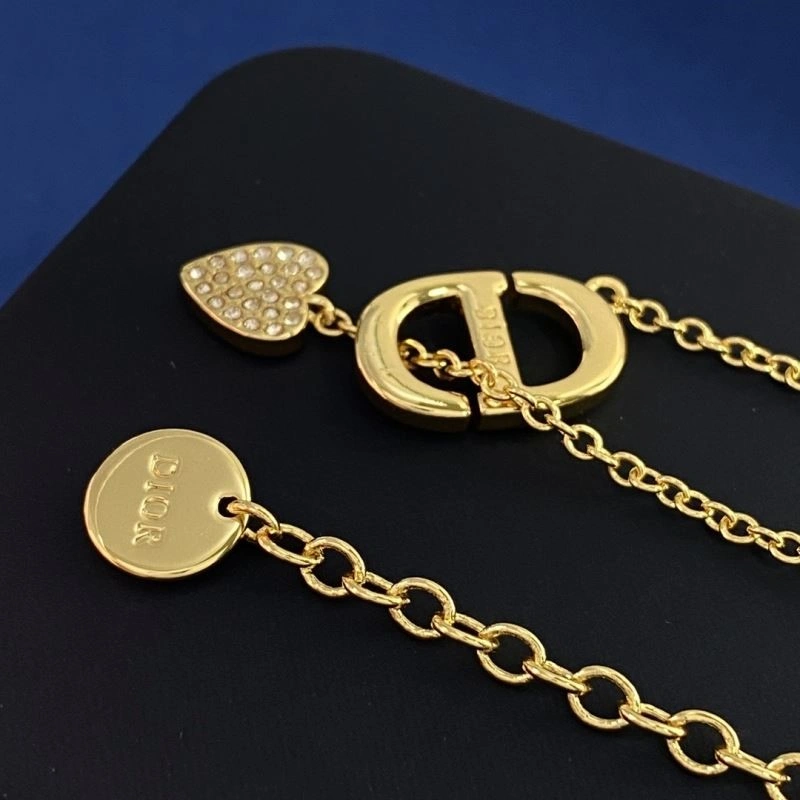ModernLook Christian Dior Necklaces 233786