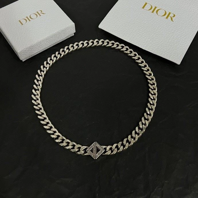 Christian Dior Necklaces Packable 233774