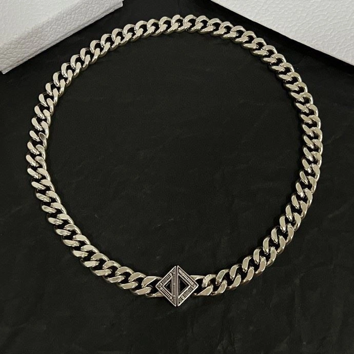 Christian Dior Necklaces Packable 233774