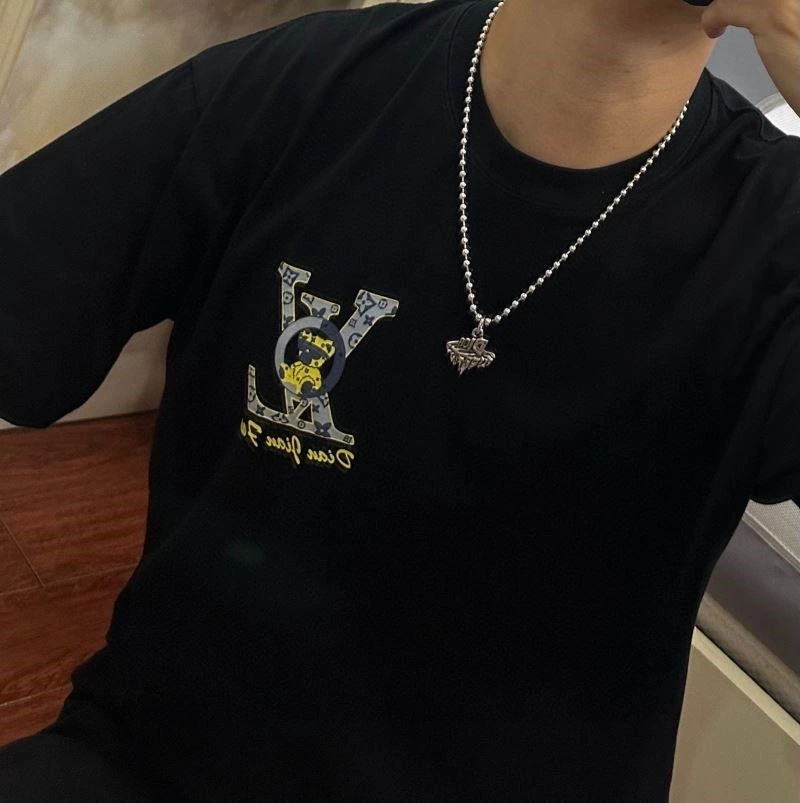 Comfortable Christian Dior Necklaces 233768