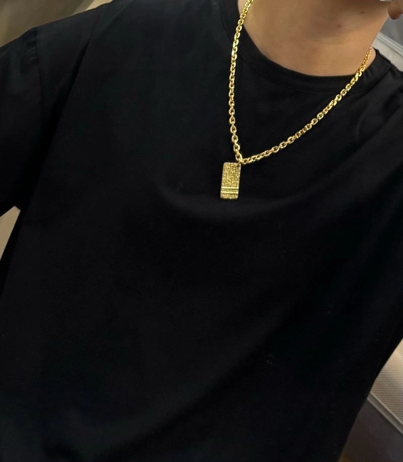 Fashionable Christian Dior Necklaces 233762