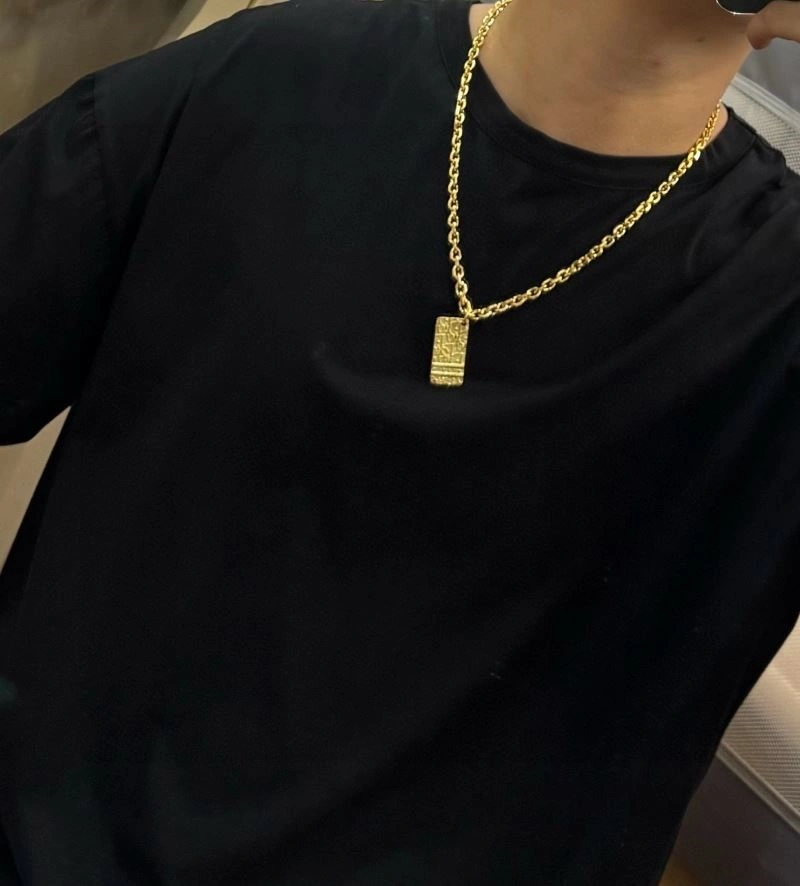 Fashionable Christian Dior Necklaces 233762