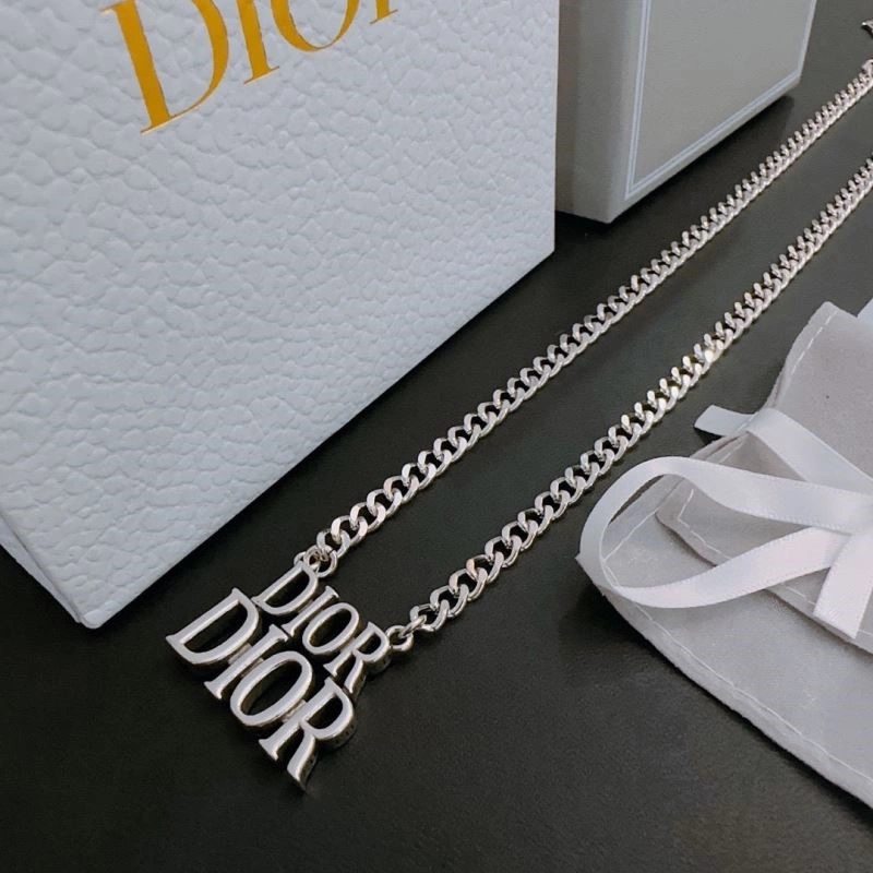 QuickDry Christian Dior Necklaces 233752