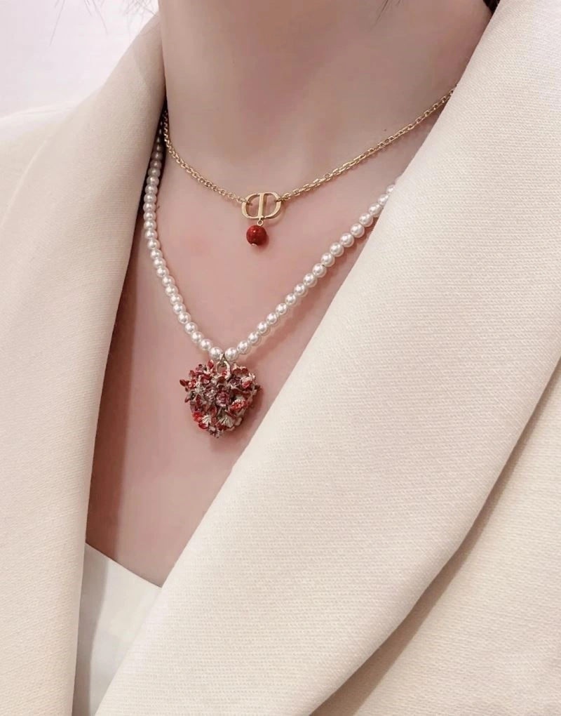 Christian Dior Necklaces Elegant 233759
