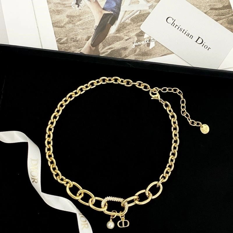 Soft Christian Dior Necklaces 233748