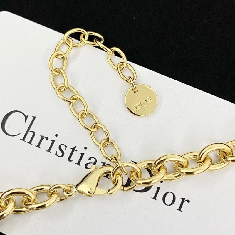 Soft Christian Dior Necklaces 233748