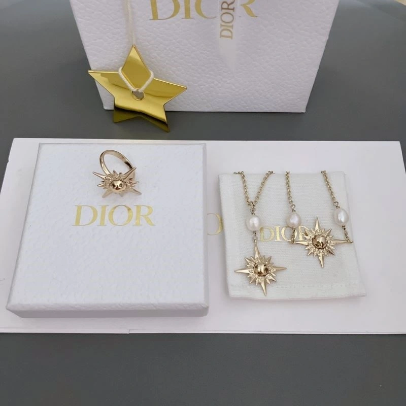 Durable Christian Dior Necklaces 233749