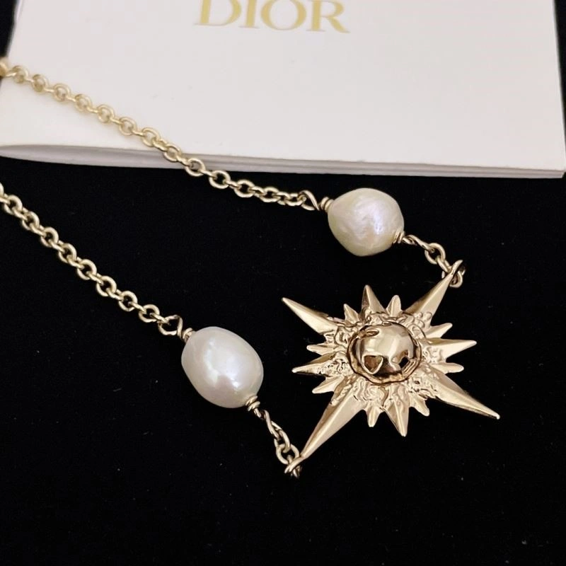 Durable Christian Dior Necklaces 233749