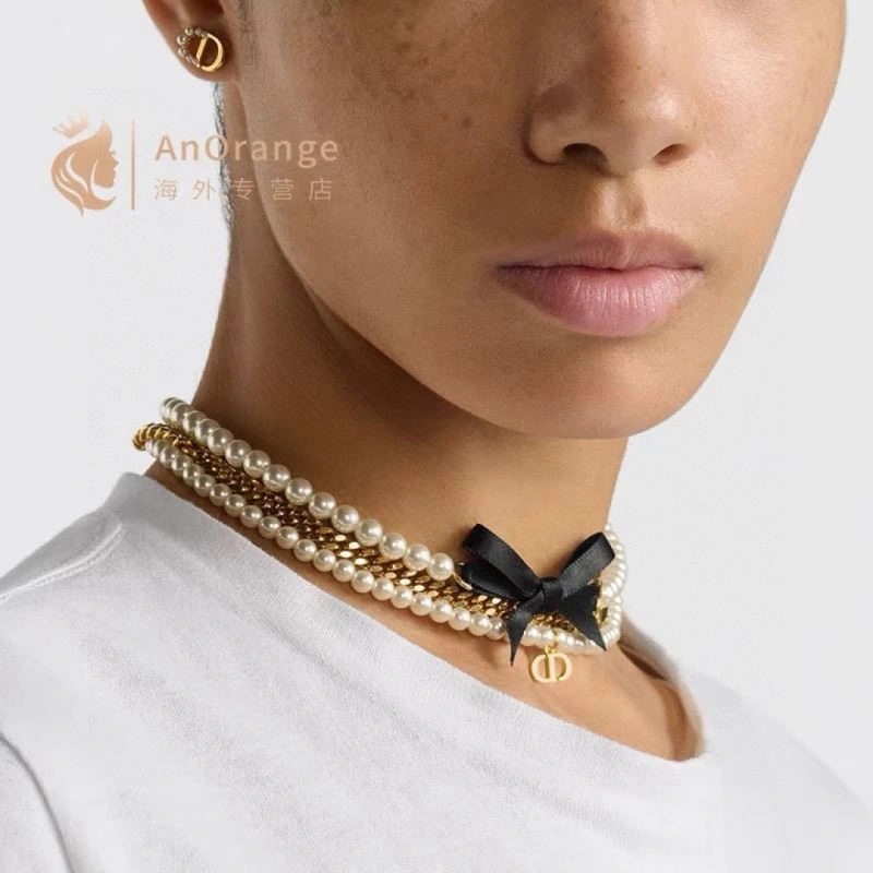 Contemporary Christian Dior Necklaces 233747