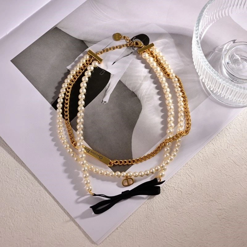 Contemporary Christian Dior Necklaces 233747