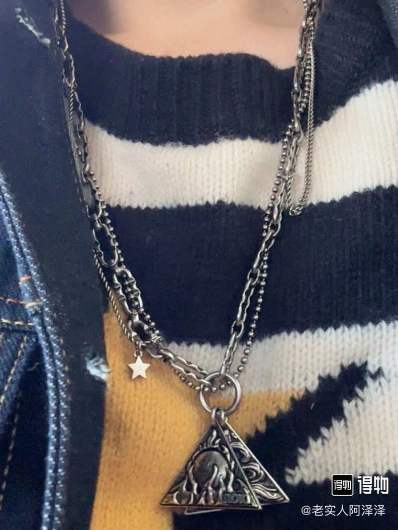 SmoothTexture Christian Dior Necklaces 233790