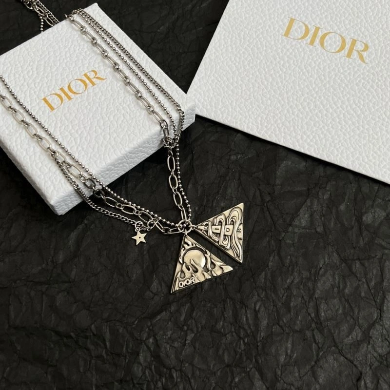 SmoothTexture Christian Dior Necklaces 233790
