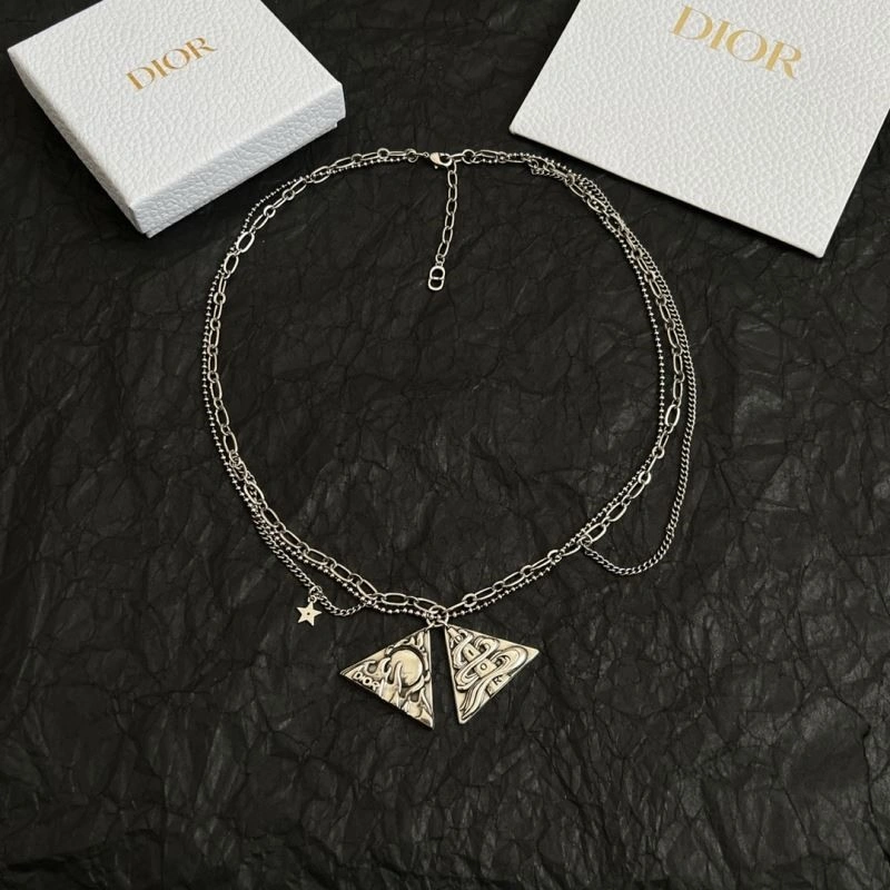 SmoothTexture Christian Dior Necklaces 233790