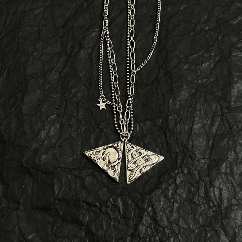 SmoothTexture Christian Dior Necklaces 233790
