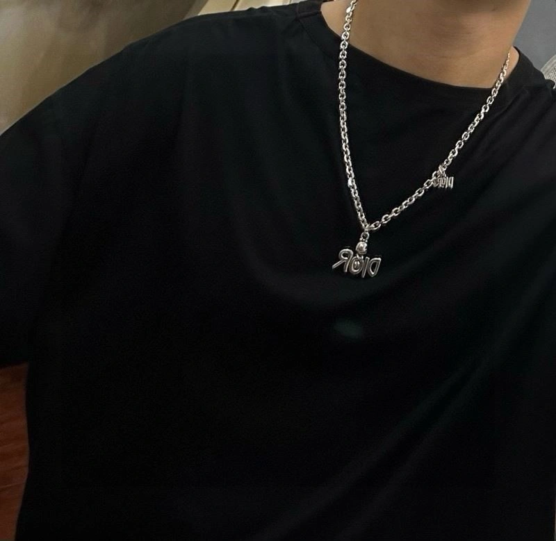 SunProtective Christian Dior Necklaces 233736