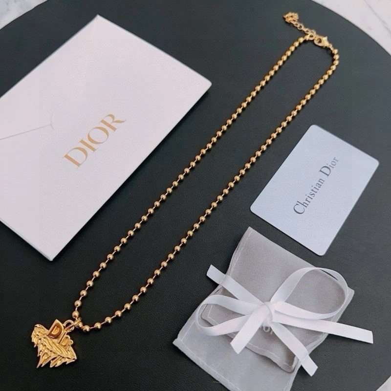 Attractive Christian Dior Necklaces 233732