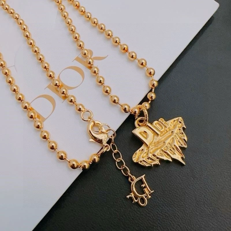 Attractive Christian Dior Necklaces 233732
