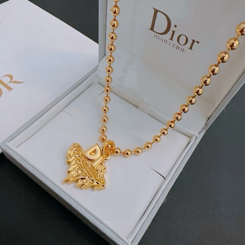 Attractive Christian Dior Necklaces 233732