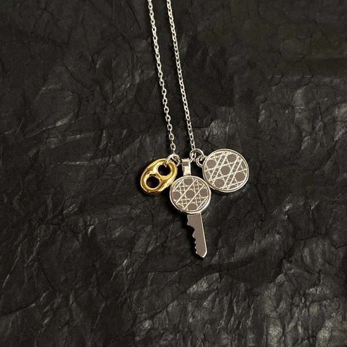 Affordable Christian Dior Necklaces 233727