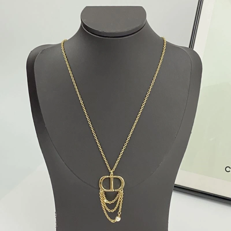 Flexible Christian Dior Necklaces 233391