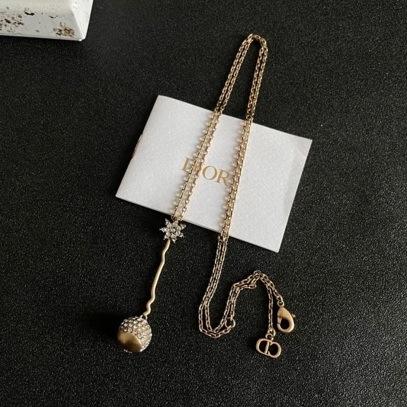 Christian Dior Necklaces Elegant 233401