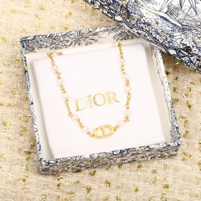 Premium Christian Dior Necklaces 233384
