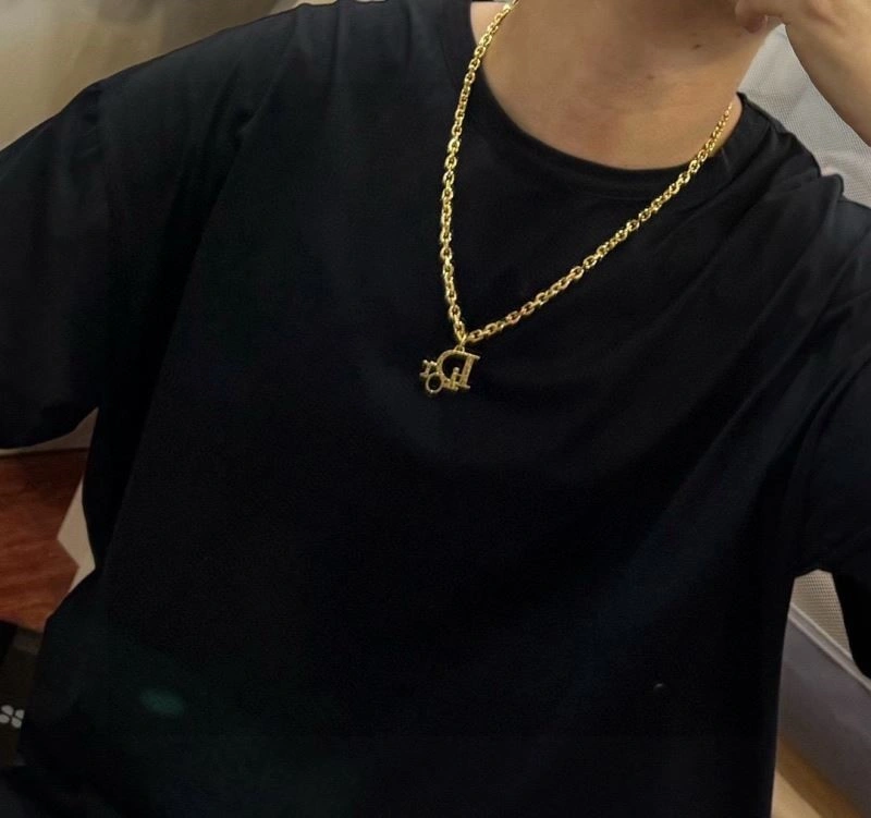 OdorResistant Christian Dior Necklaces 233368