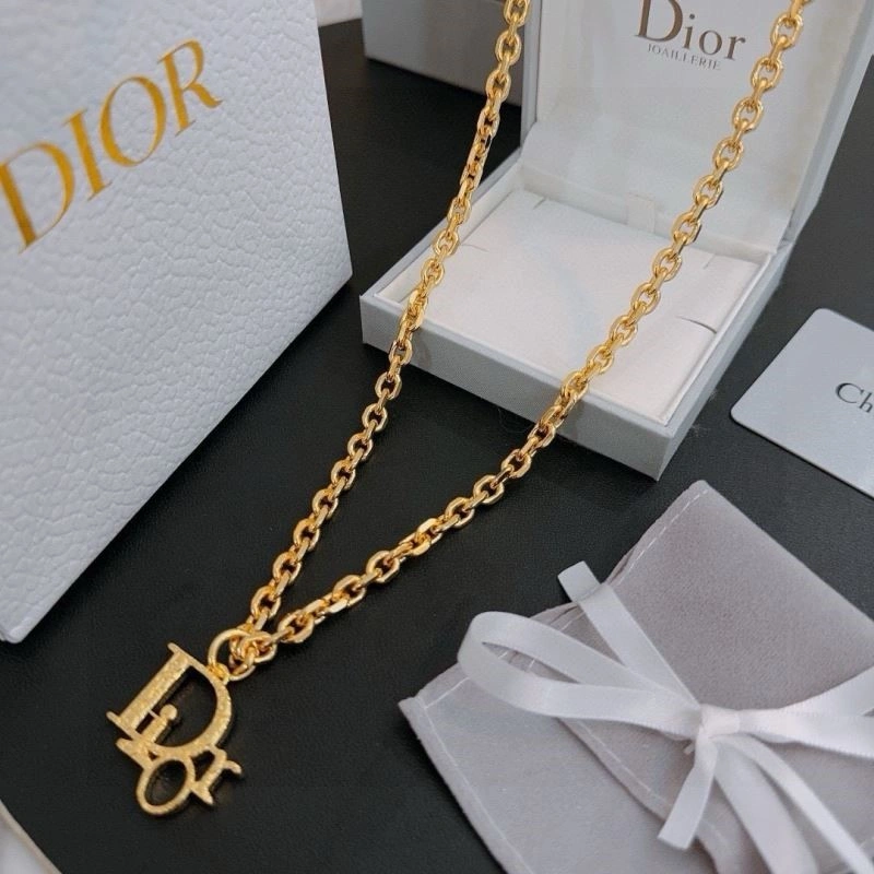 OdorResistant Christian Dior Necklaces 233368