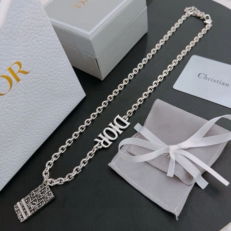 TechFriendly Christian Dior Necklaces 233370
