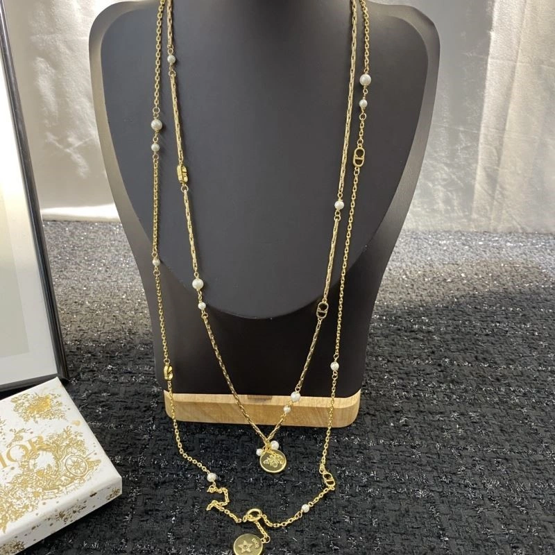 UrbanChic Christian Dior Necklaces 233367