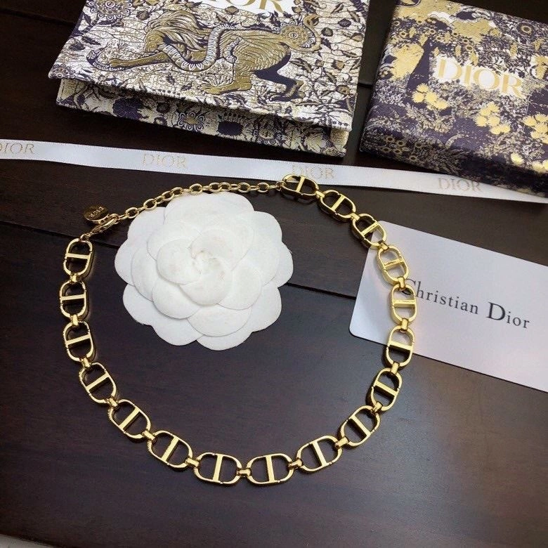 Flexible Christian Dior Necklaces 233353