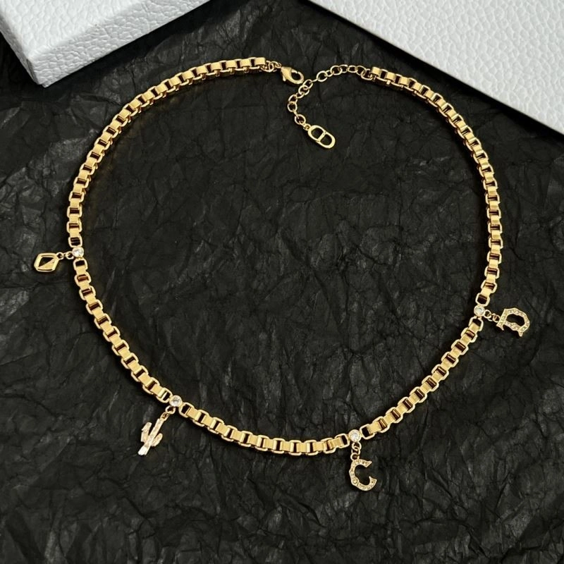 RelaxedFit Christian Dior Necklaces 233358