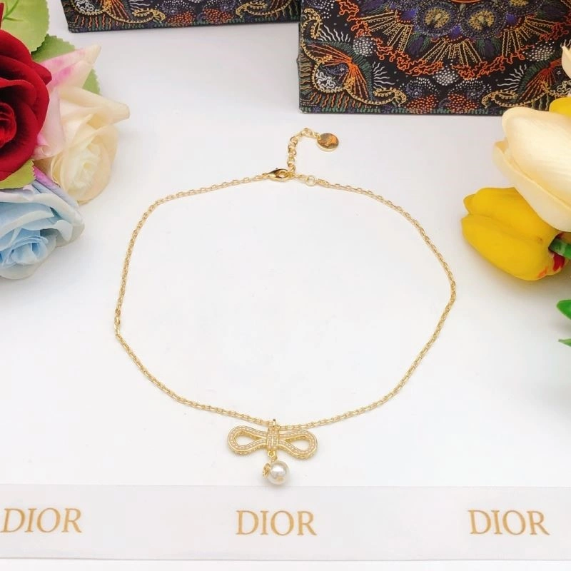 Thermal Christian Dior Necklaces 233352