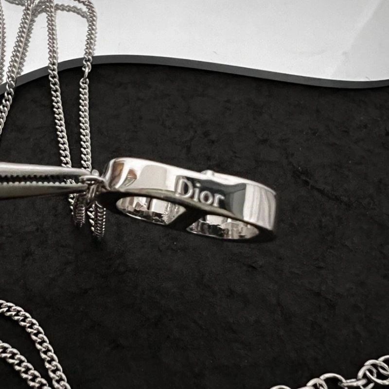 Christian Dior Necklaces Effortless 233334