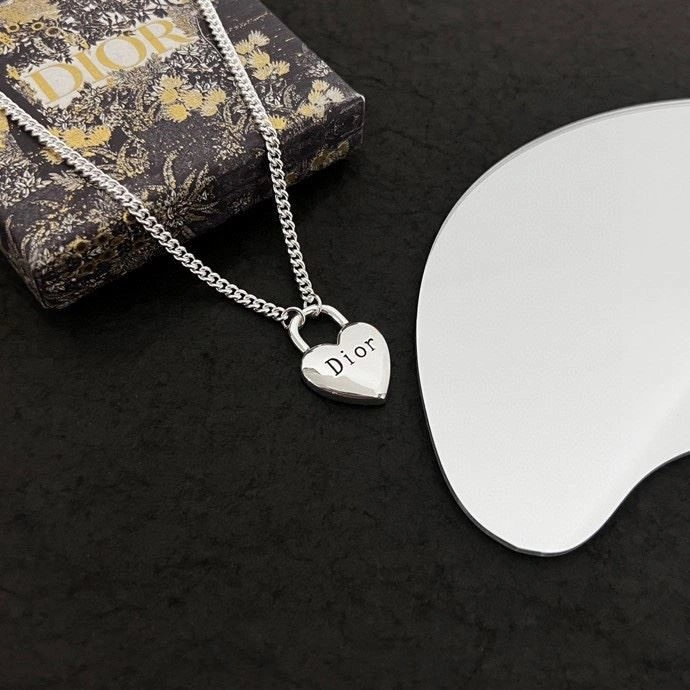 Durable Christian Dior Necklaces 233347