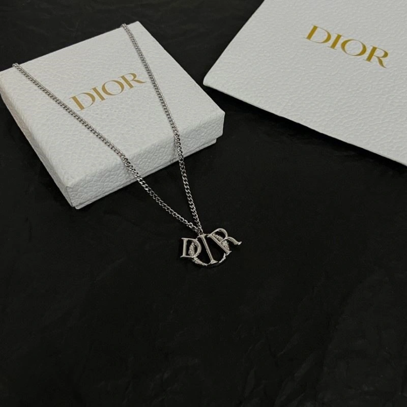 Christian Dior Necklaces FreshLook 233348