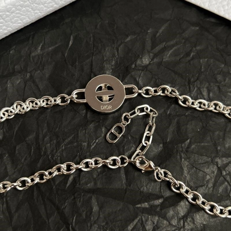 Christian Dior Necklaces Tailored 233332
