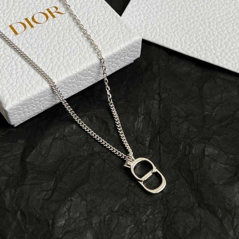 Christian Dior Necklaces Durable 233342