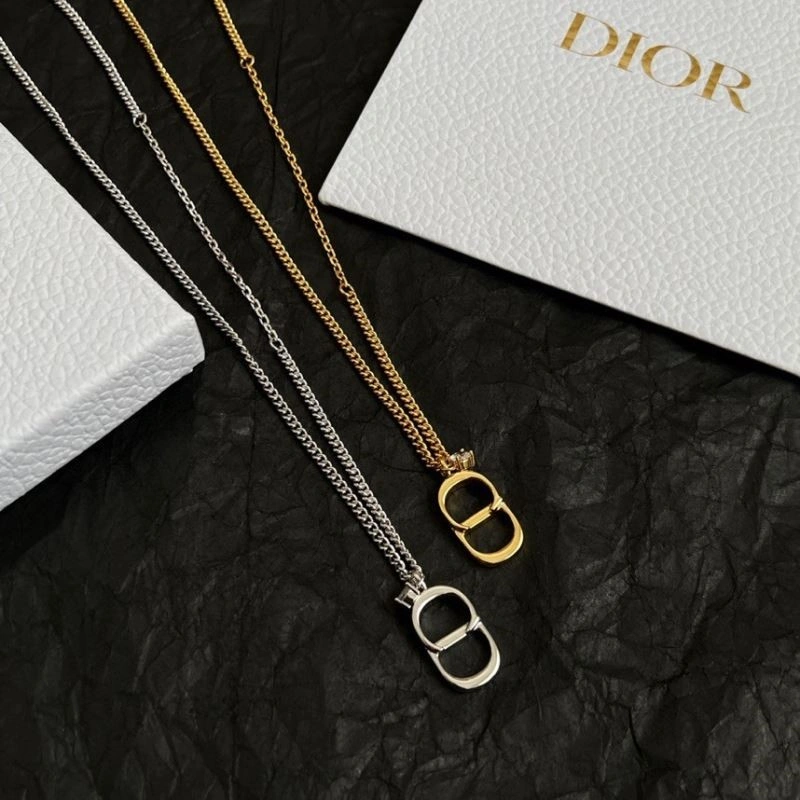 TimelessDesign Christian Dior Necklaces 233341