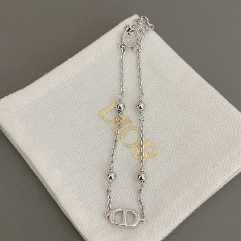 StreetReady Christian Dior Necklaces 233327